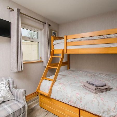 Annslea Hotel Lisburn Buitenkant foto